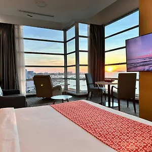 https://7-suria.kotakinabaluhotels.net
