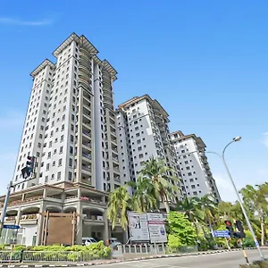 View Homestay: Balcony Near Jonker Street Apartment Malacca